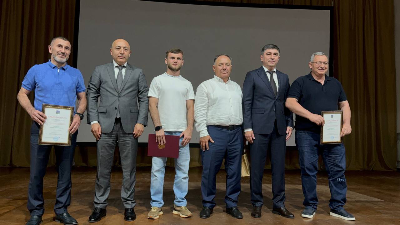 Чествование Чемпиона России по дзюдо Аюба Блиева.
